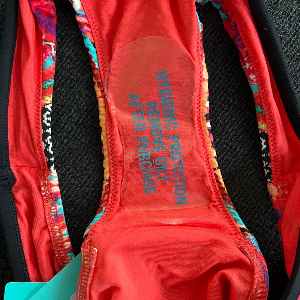 Colorful Patterned Bikini Bottom - Picture 4 of 4